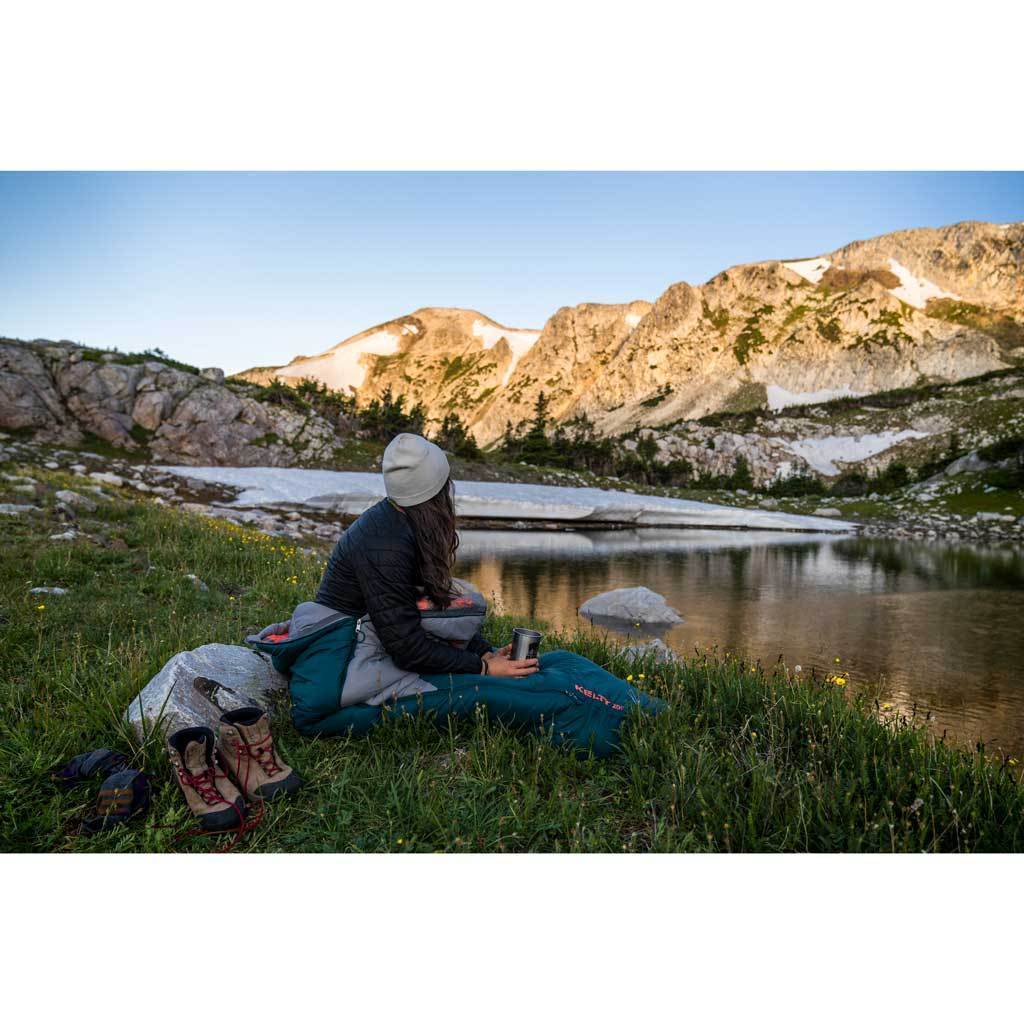 Kelty Cosmic Synthetic 20°F Sleeping Bag | Womens