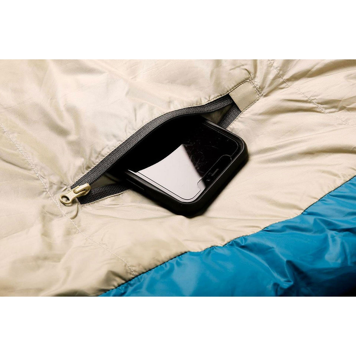 Kelty Cosmic 20 Degree 550 Down Sleeping Bag