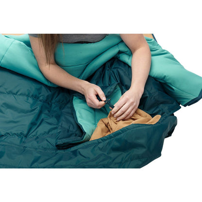 Kelty Shindig Blanket | Deep Teal/Latigo Bay